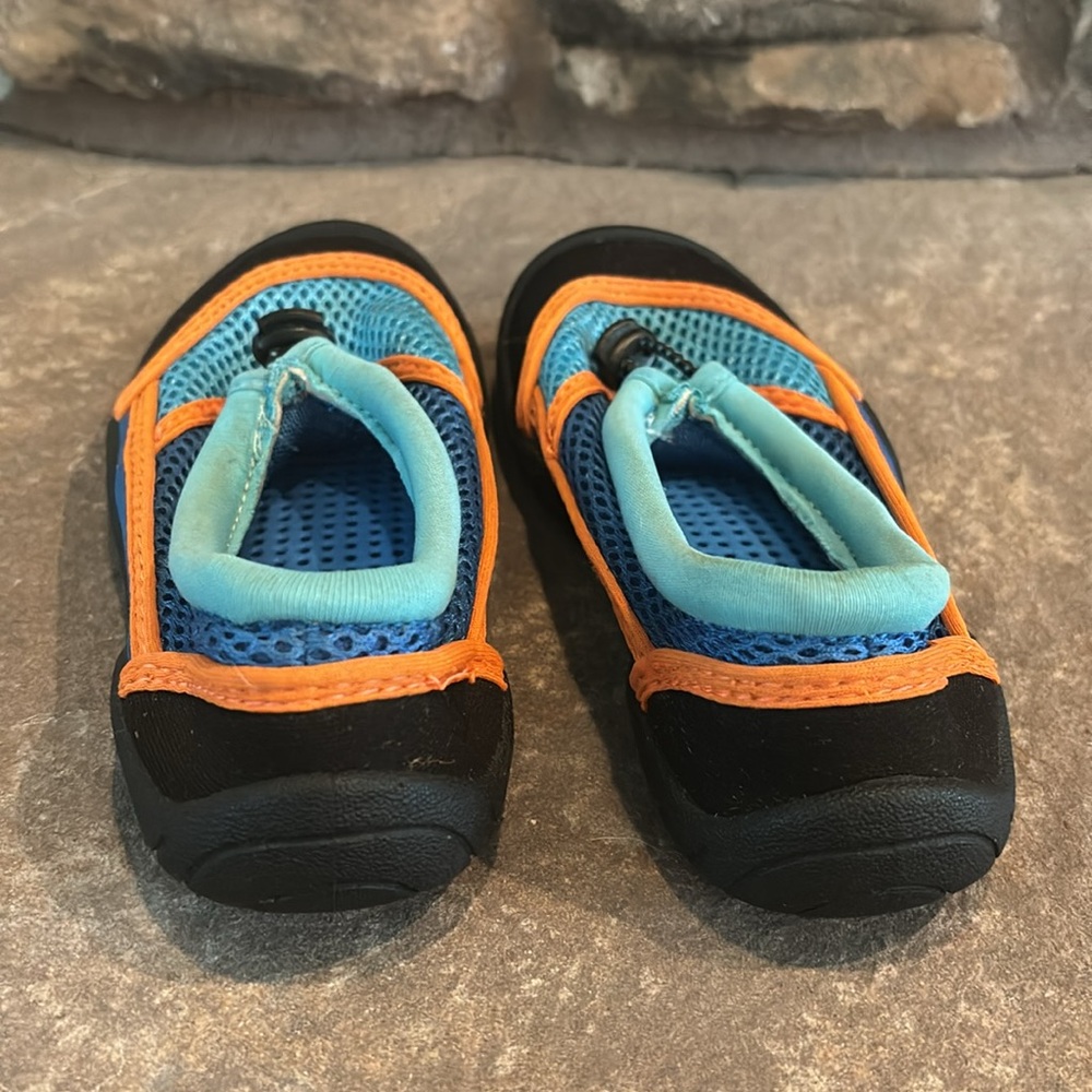 Kids water shoes - Picture 3 of 5